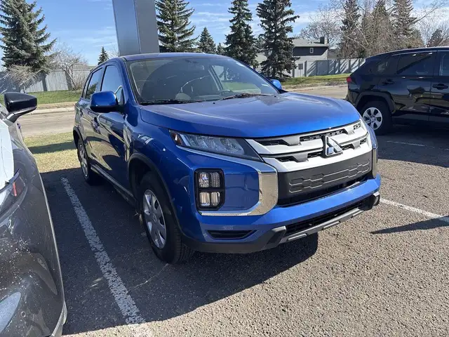 2023 Mitsubishi RVR
