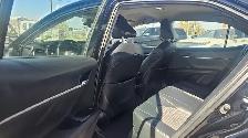 This Sedan/Saloon powered by a Gasoline engine featuring 4x2.S - Photo 14