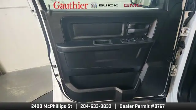 2022 Ram 1500 Classic Express - Photo 32