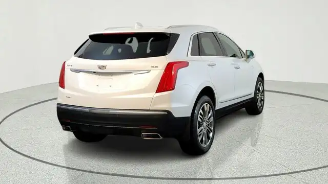 2019 Cadillac XT5 Premium Luxury AWD - Photo 3
