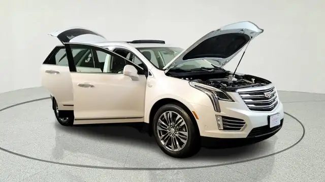 2019 Cadillac XT5 Premium Luxury AWD - Photo 7