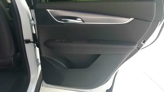 2019 Cadillac XT5 Premium Luxury AWD - Photo 13