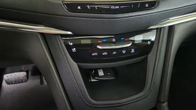 2019 Cadillac XT5 Premium Luxury AWD - Photo 39