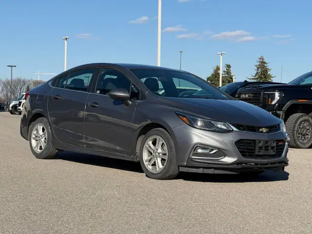 2018 Chevrolet Cruze - Photo 6