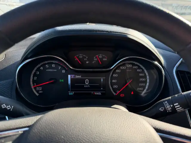 2018 Chevrolet Cruze - Photo 13