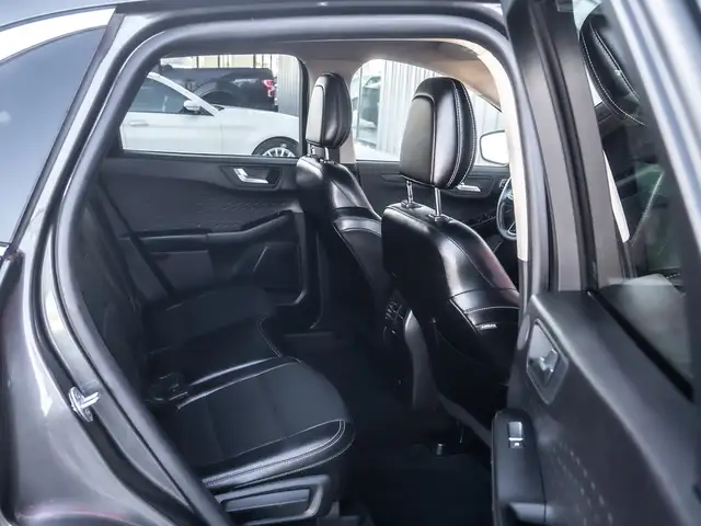 2020 Ford Escape Titanium Hybrid - AWD | Remote Start | Local Un - Photo 24