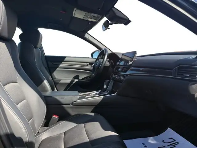 2021 Honda Accord Sedan SE - Photo 13
