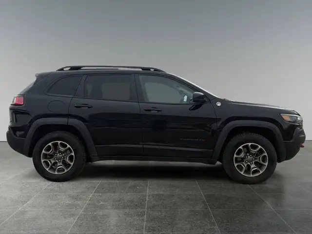 2022 Jeep Cherokee Trailhawk - Photo 8