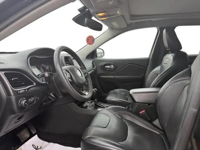 2022 Jeep Cherokee Trailhawk - Photo 11