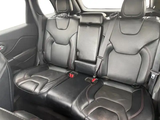 2022 Jeep Cherokee Trailhawk - Photo 15