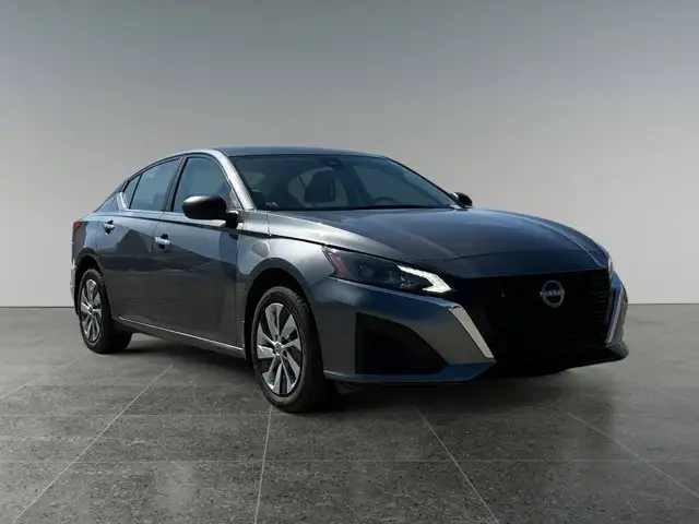2025 Nissan Altima S - Photo 9