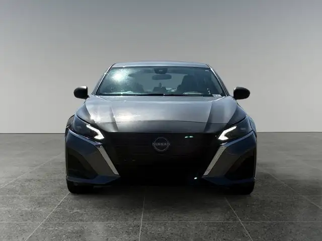 2025 Nissan Altima S - Photo 10
