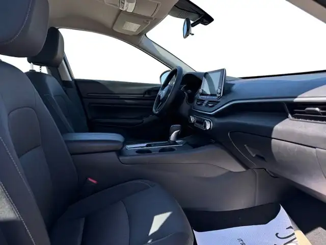 2025 Nissan Altima S - Photo 13