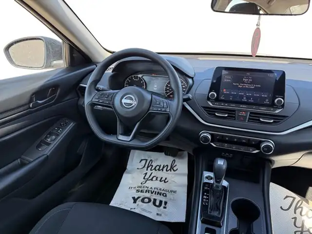 2025 Nissan Altima S - Photo 15