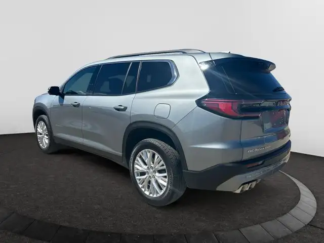 2026 GMC Acadia Elevation AWD - Photo 3