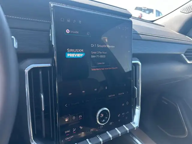 2026 GMC Acadia Elevation AWD - Photo 25