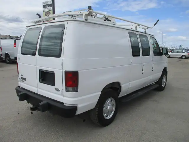 2012 Ford Econoline Commercial - Photo 5