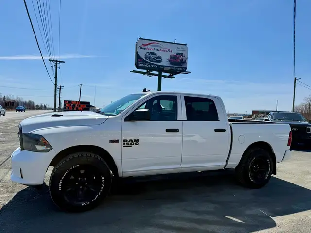 2021 Ram 1500 Classic CREW CAB! CLEAN CARFAX! 4X4! BRAND NEW BFG - Photo 6
