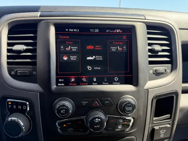 2021 Ram 1500 Classic CREW CAB! CLEAN CARFAX! 4X4! BRAND NEW BFG - Photo 33