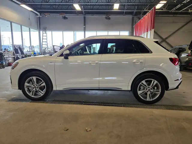 2020 Audi Q3 S-Line Progressiv | 1 Owner | Well Serviced - Photo 8