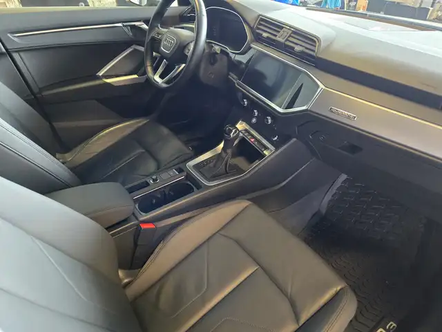 2020 Audi Q3 S-Line Progressiv | 1 Owner | Well Serviced - Photo 14