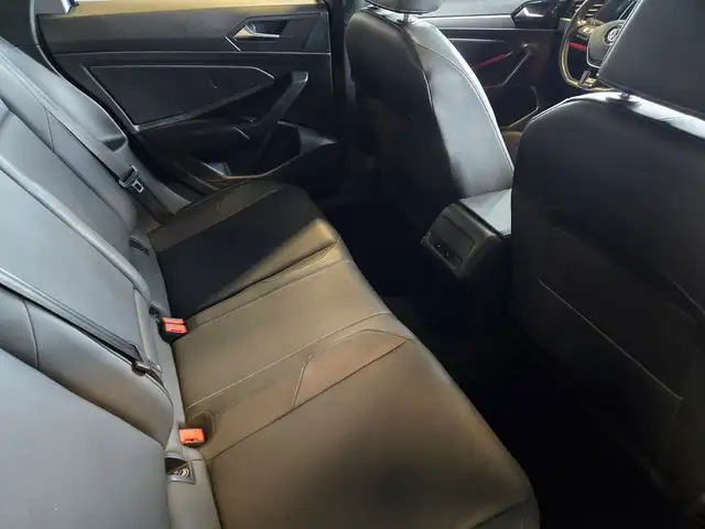 2019 Volkswagen Jetta Highline R-Line | Manual | Clean Title - Photo 22