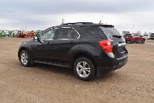 2011 Chevrolet Equinox LT - Photo 2