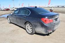 2011 BMW 7-Series 750i xDrive - Photo 2
