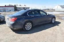 2011 BMW 7-Series 750i xDrive - Photo 3