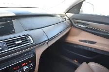 2011 BMW 7-Series 750i xDrive - Photo 14