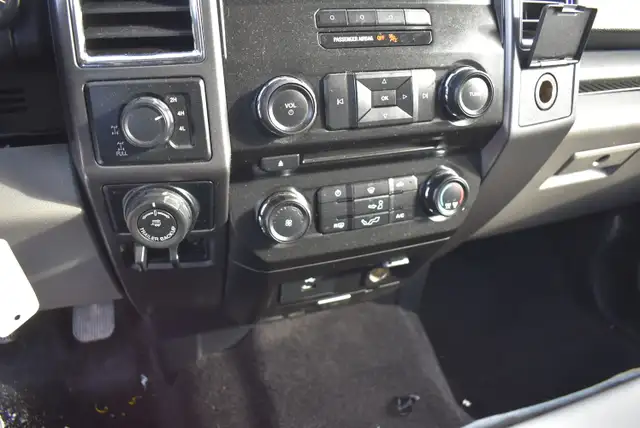 2016 Ford F-150 XLT - Photo 12