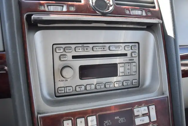2005 Lincoln Navigator - Photo 13