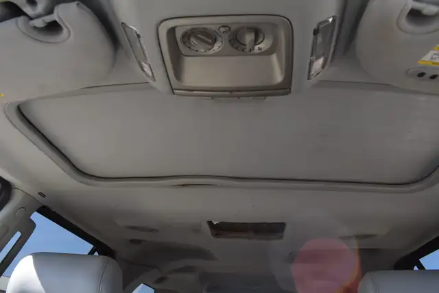 2005 Lincoln Navigator - Photo 16