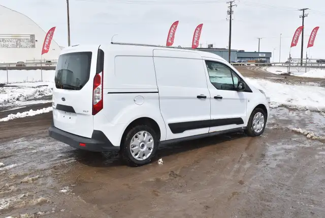 2014 Ford Transit Connect XLT - Photo 3