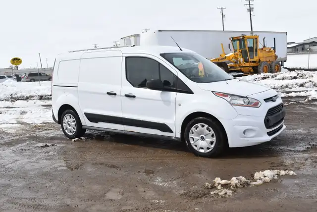 2014 Ford Transit Connect XLT - Photo 4