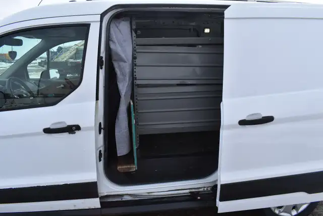 2014 Ford Transit Connect XLT - Photo 16