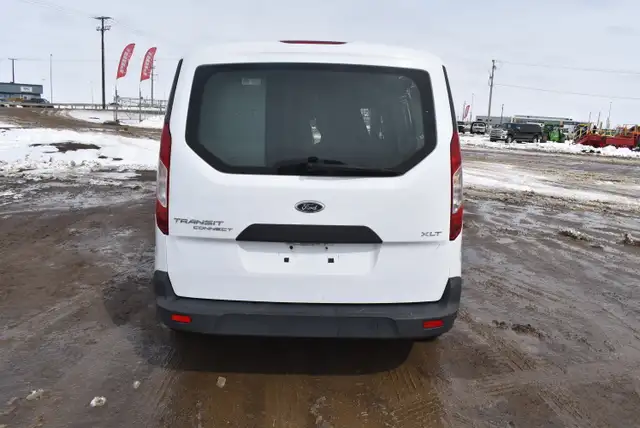 2014 Ford Transit Connect XLT - Photo 18