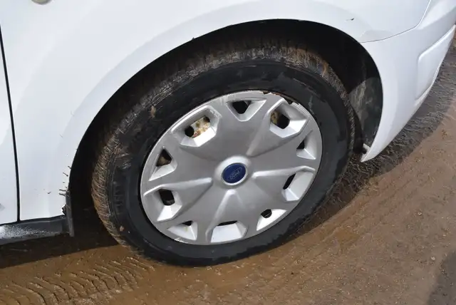 2014 Ford Transit Connect XLT - Photo 37