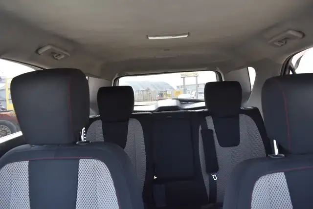 2010 Chevrolet Equinox LT - Photo 13