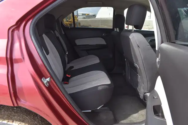 2010 Chevrolet Equinox LT - Photo 20