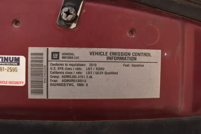 2010 Chevrolet Equinox LT - Photo 24