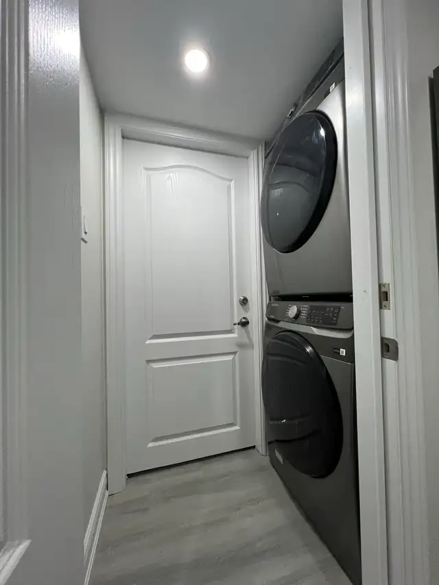 1 bedroom basement 1st June Mayfield Road and Kennedy Road - Photo 6