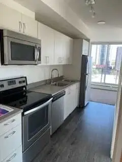 Beautiful Condo Available Immediately!