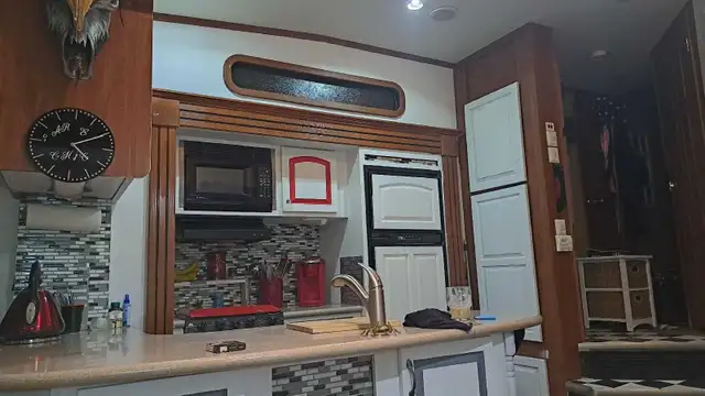 37' Jayco  eagle trailer 2011 - Photo 5