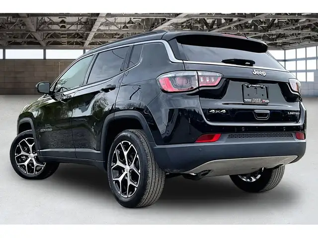 2024 Jeep Compass Limited | Heated Seats | Sun & Sound Group | 4 - Photo 12