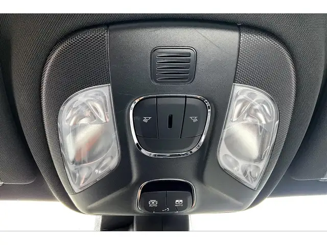 2024 Jeep Compass Limited | Heated Seats | Sun & Sound Group | 4 - Photo 16