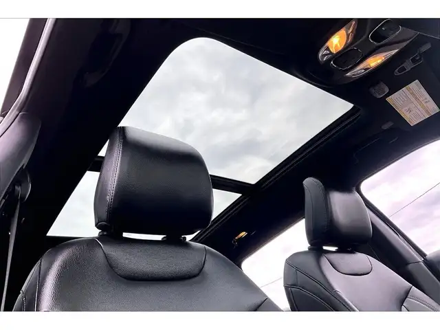2024 Jeep Compass Limited | Heated Seats | Sun & Sound Group | 4 - Photo 17
