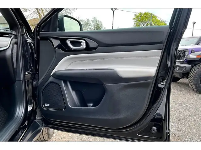 2024 Jeep Compass Limited | Heated Seats | Sun & Sound Group | 4 - Photo 19