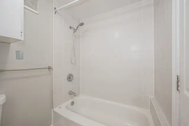 1 Bed Basement Apartment- Owner Occupied Above $1675 inclusive - Photo 8