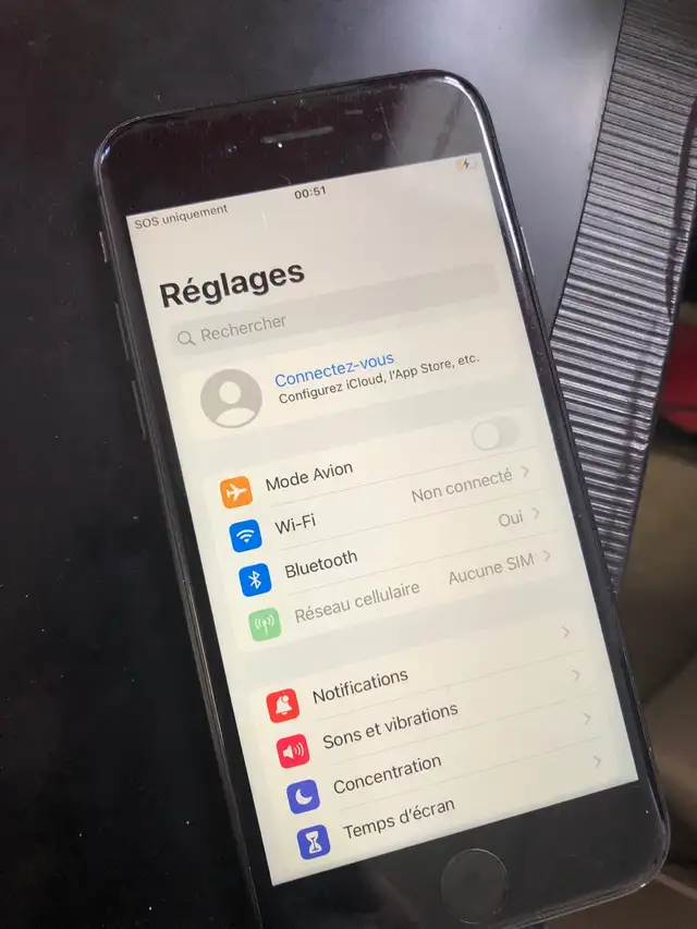 iPhone 8 noir 64G débloquer